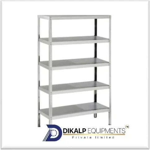 Grocery store light duty boltless rack with MDF