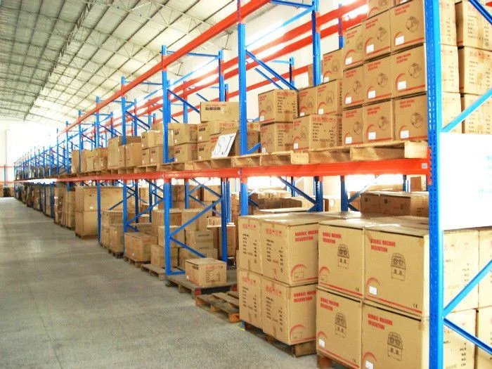 Wire shelving