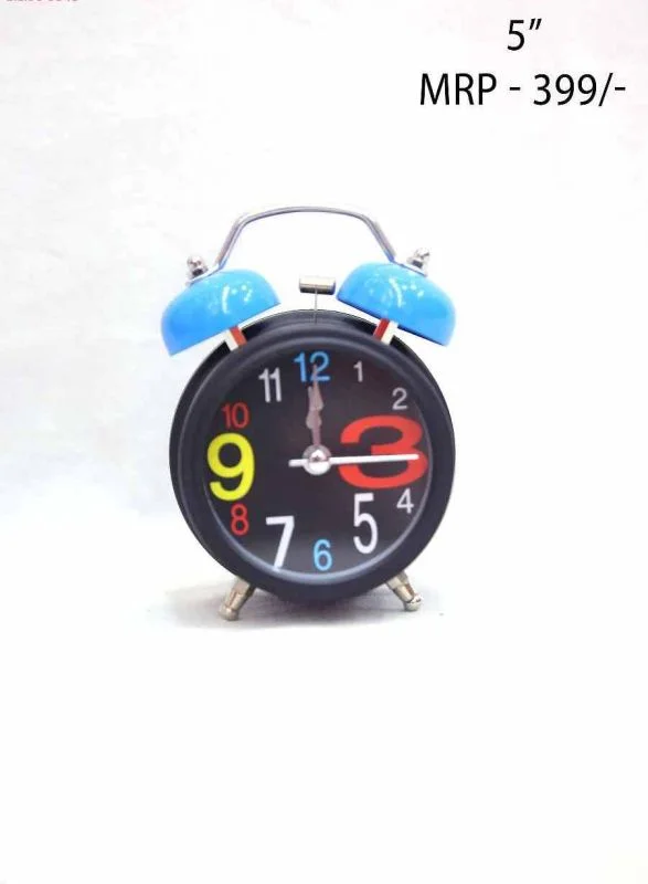 Battery powered photoelectric smoke alarm