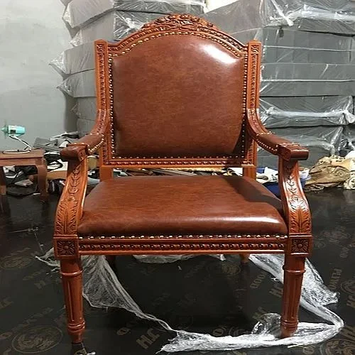 SF781 Lupo Folding Stadium Seat with Armrest