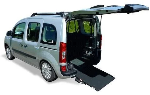 Four-Wheel Drive Multi-functional Light Off-road