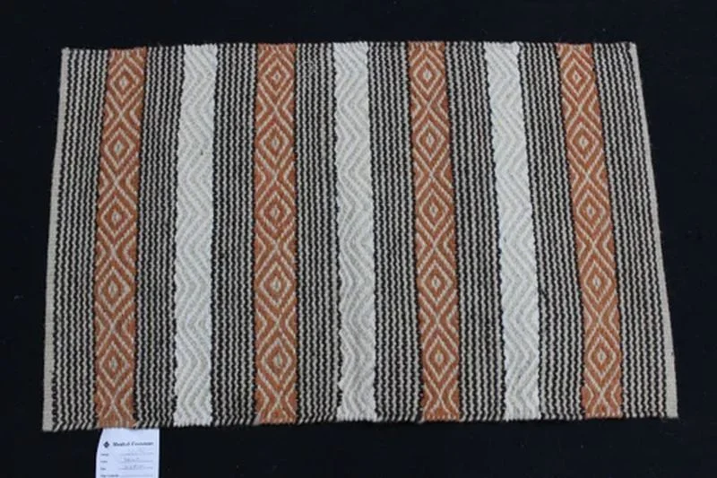Woollen Rugs (0800)