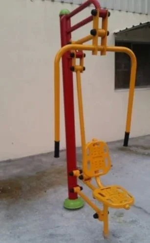 LIQUID FILLING MACHINE