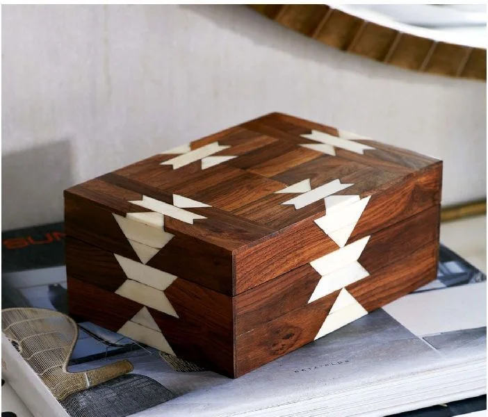 Rigid box
