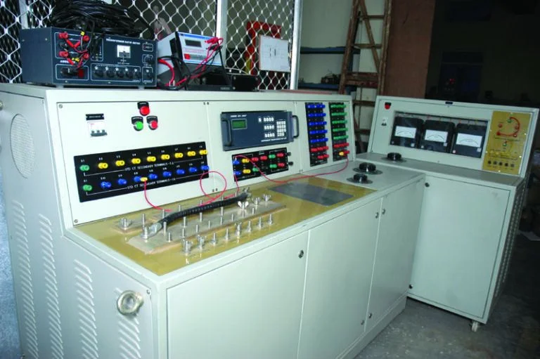 Low voltage drawer switchgear
