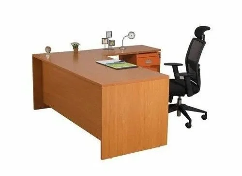 Executive table