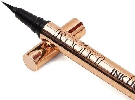 Eye liner
