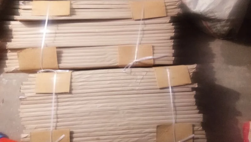 Paper Corner Protector In Packing Paper