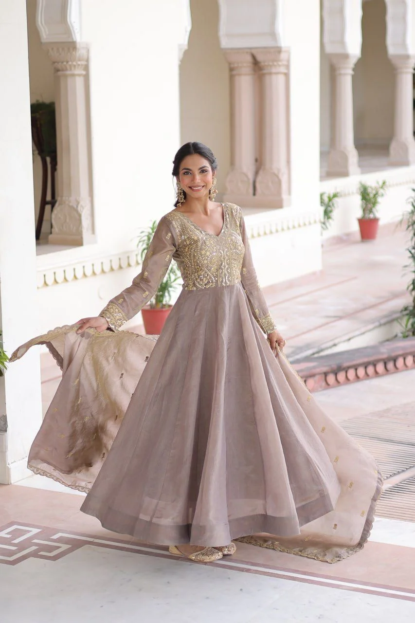 Western Gowns