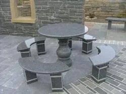 fish black granite