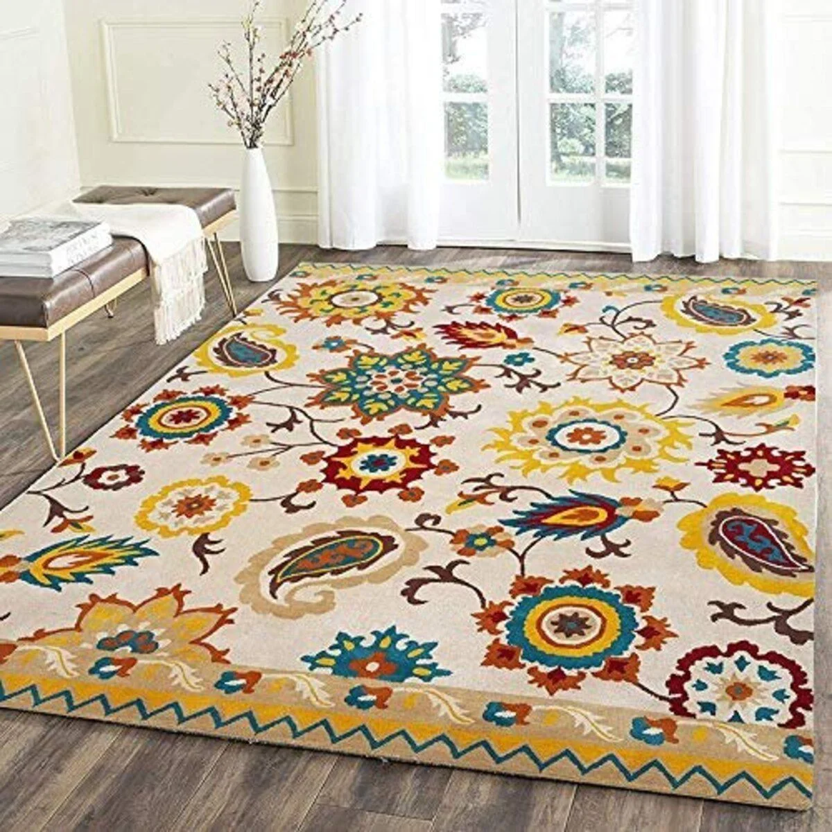 Loop pile carpet