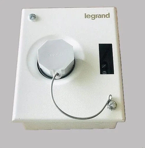 Tin box