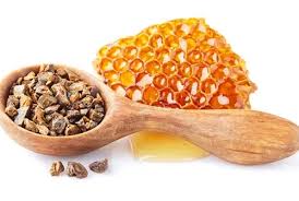 High Purity Refined Propolis Chunk