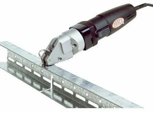 Hedge Shears with Long Blade and Short Handle