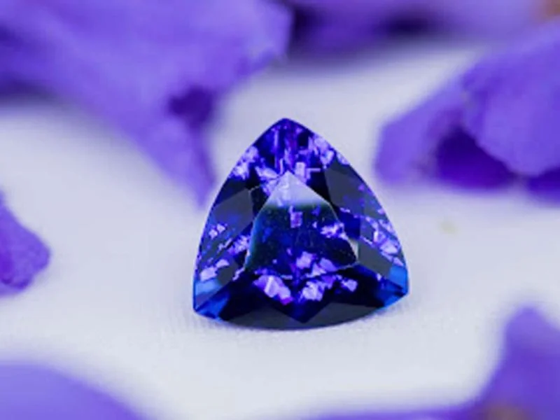 Minerals, Gemstones & Precious stones