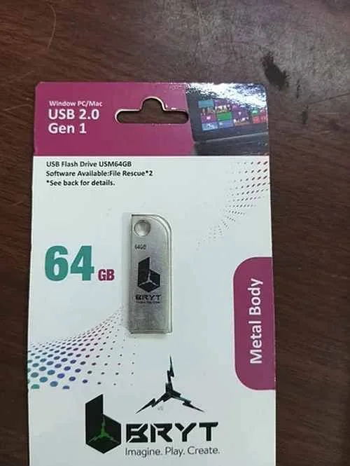 USB flash memory