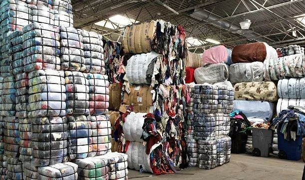 PET Bottle Scrap For Sale, Plastic PET Perform Supplier, PET Film Supplier, Mix PET Bottle Supplier, Clean PET Bottle Scrap For Sale, PET Bottle Bale