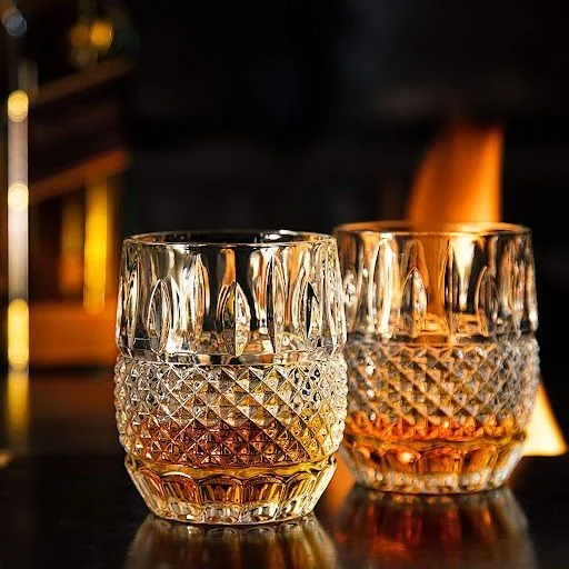 whiskey glass with cigar holder