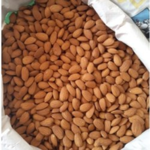Best Cashew Nuts (W240, W320, W450) ,Quality Raw Organic California Almond Nuts, Walnut Inshell Walnut Halves & Pieces, Raw