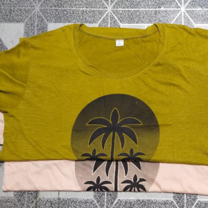 ladies print T-shirt