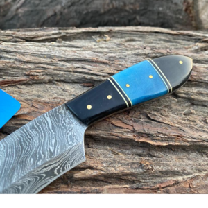 damascus steel hunting skinner knife with leather sheath