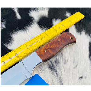 D2 steel skinner hunting knife with rose wood handle and leather sheath