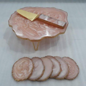 resin cake stand
