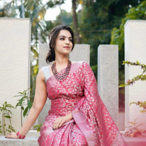 SAREE