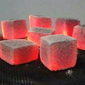 Cube briquette