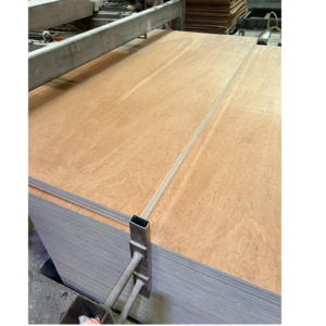 KERUING PLYWOOD