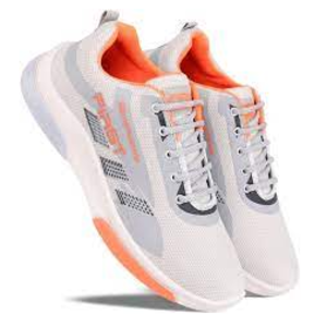 Sports shoes