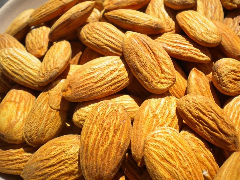 Dry fruits Almonds