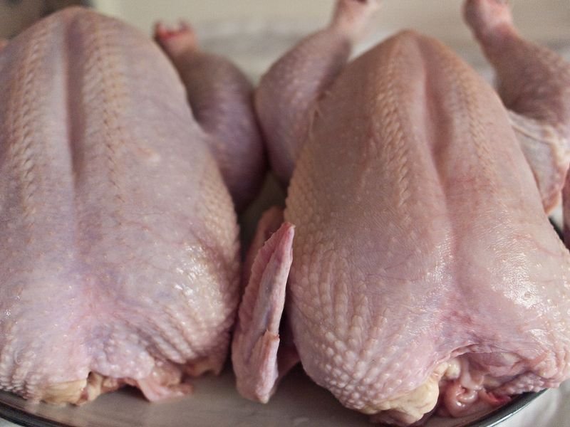 FRESH CHIKEN LEG PIECE