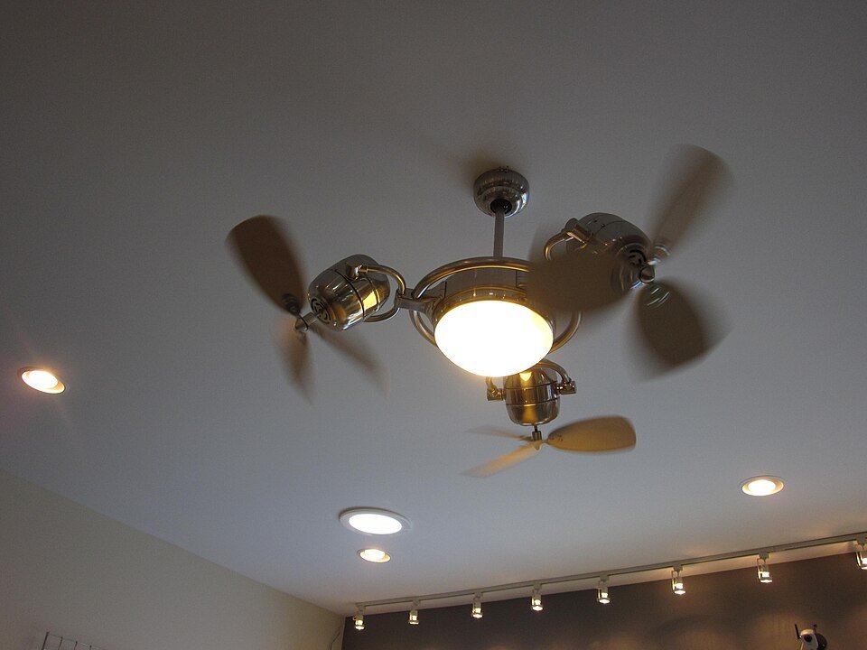 CEILING FAN