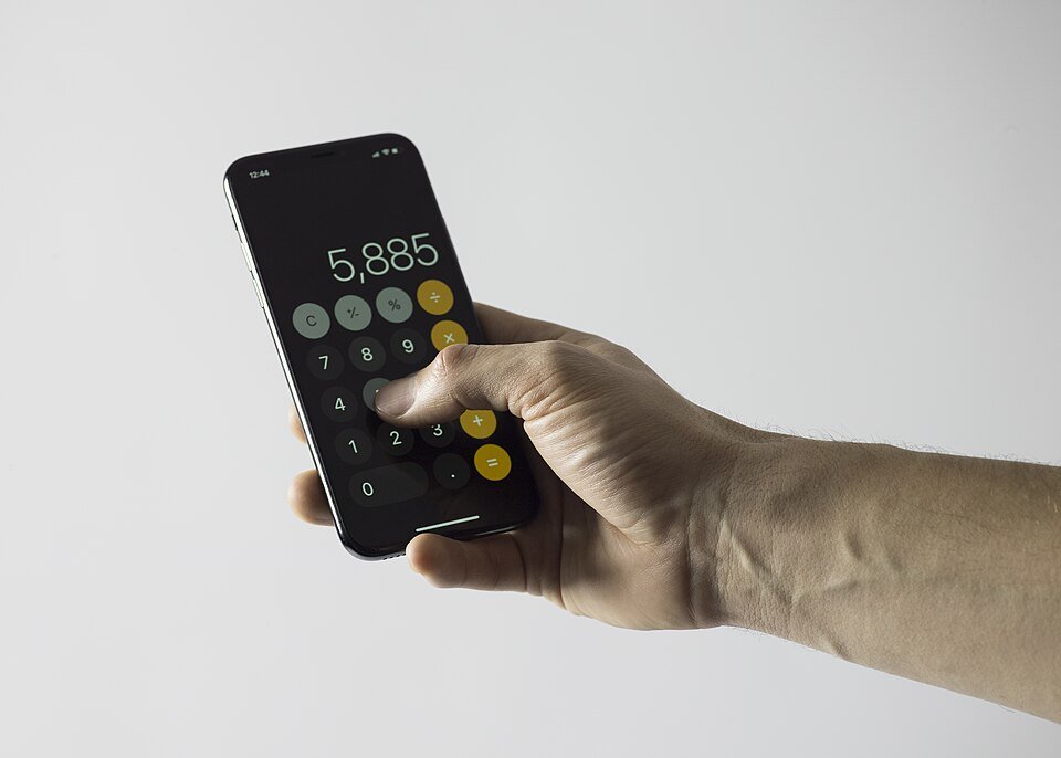8 Digits Calculator