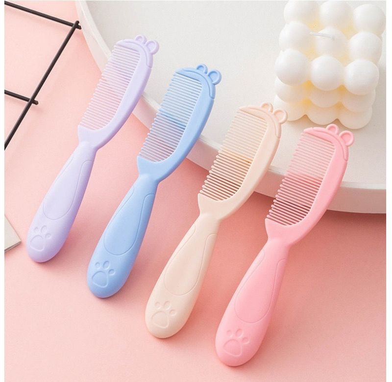 Mericonn Small Silicone Hair Cleansing Comb