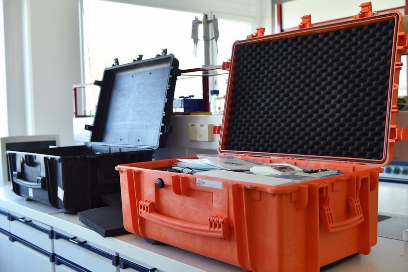 Military mobile health Diagnostic station  available for export