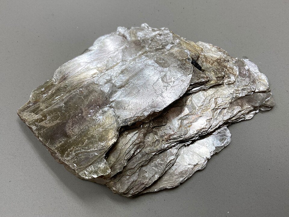 Mica I-372-C