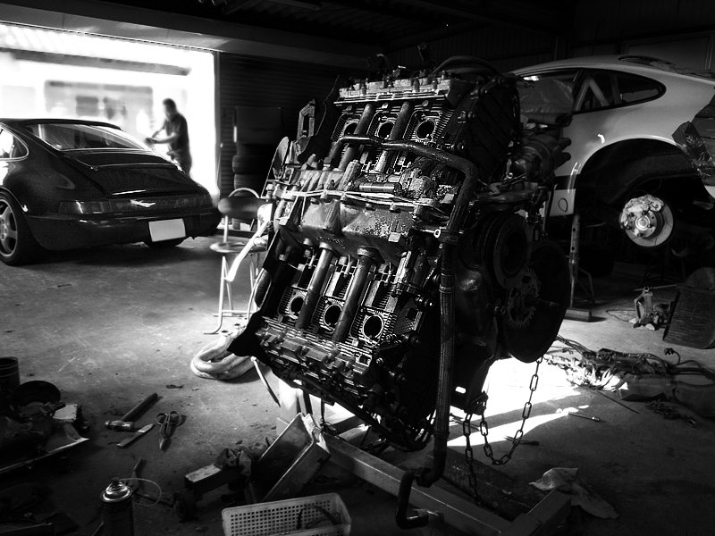 V8 DRS