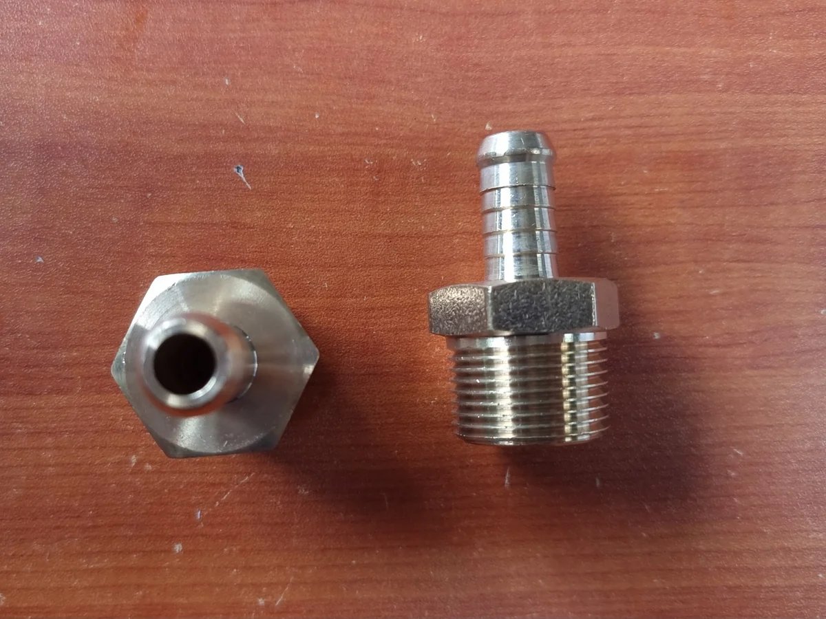 Short Connection Plate With Threaded Ends