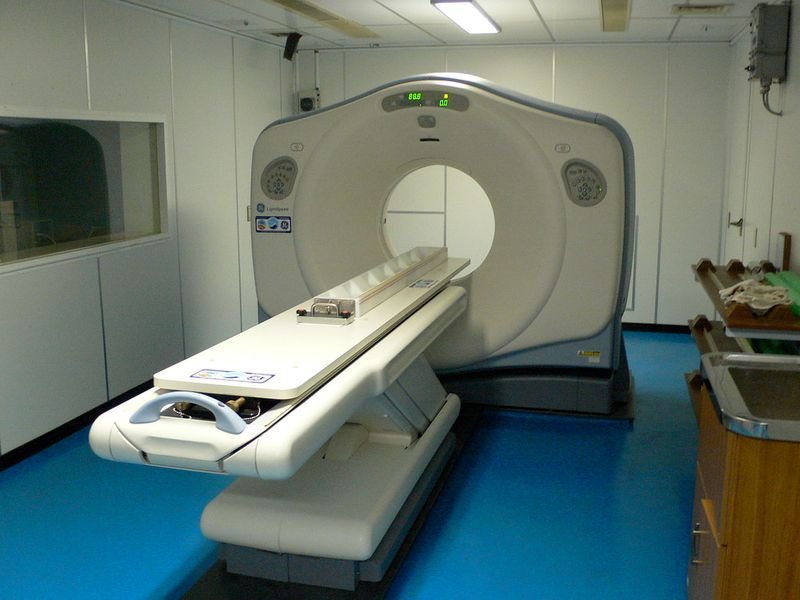 TOSHIBA Aquilion RXL 16 slice CT