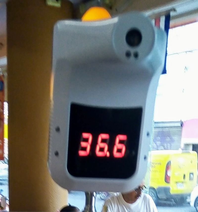 AI Temperature Measuring Machine