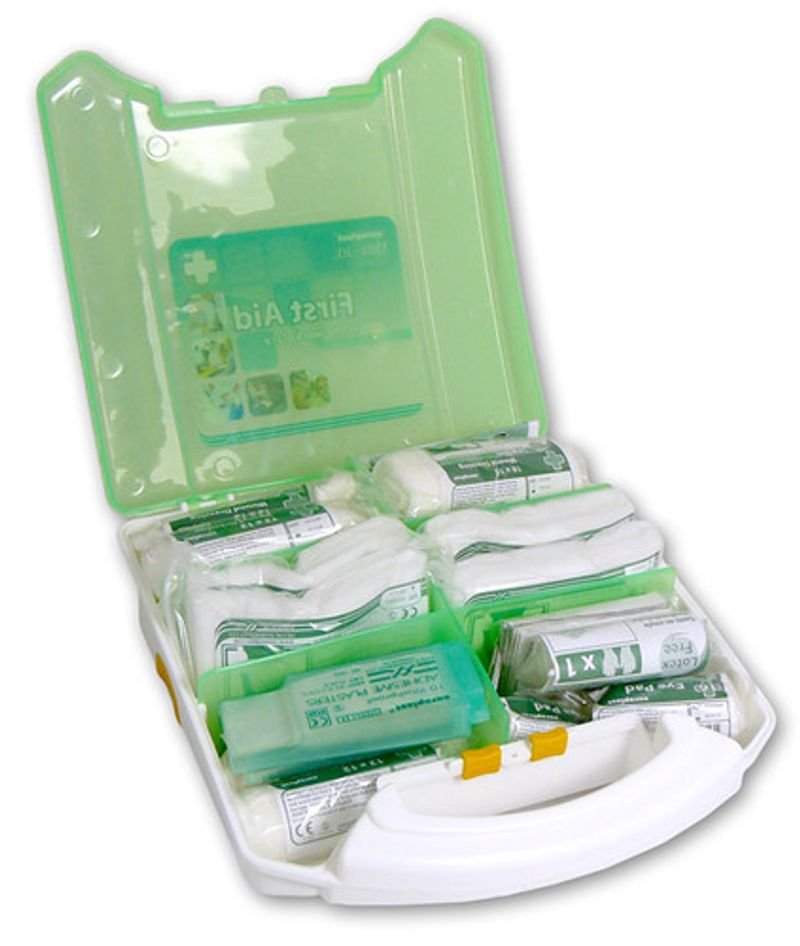 Buy first aid kits, Wholesale first aid kits, First aid supplies wholesale near me