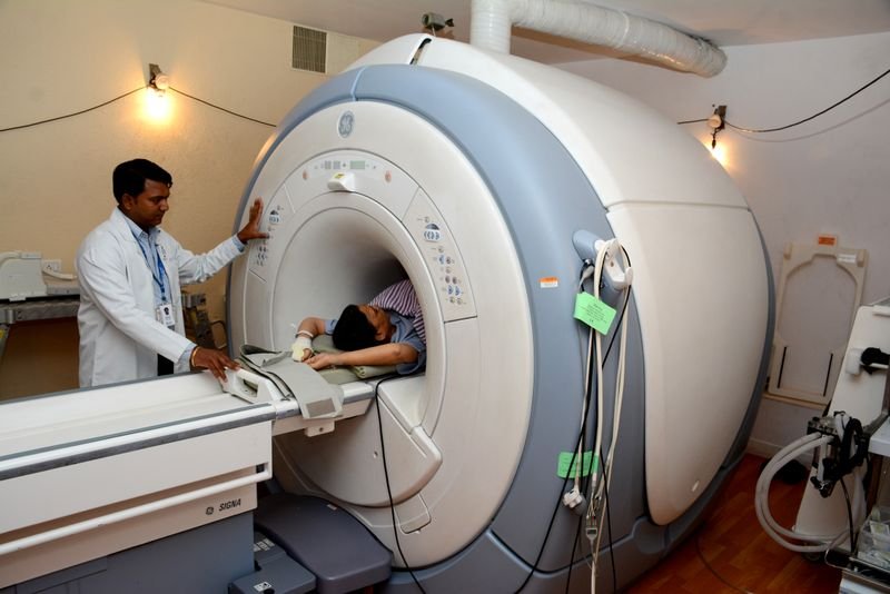 MRI VirgoTM full body scanner