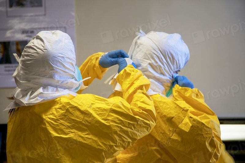 PP+PE coated Isolation Gown Yellow