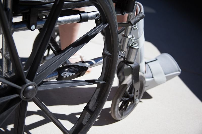 Steel delta rollator