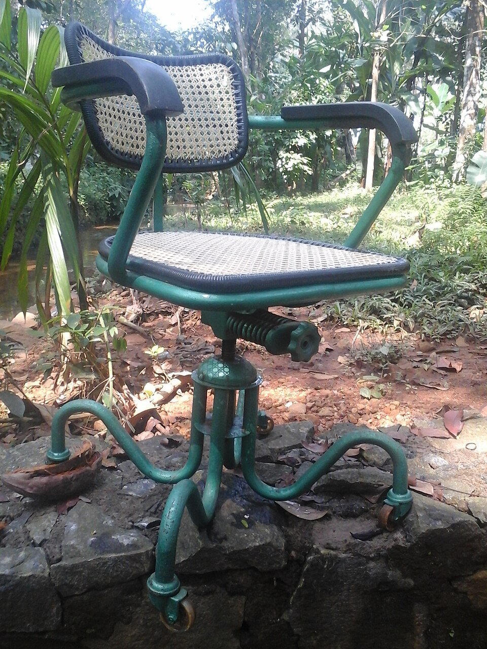 Revolving Stool Cushioned Top