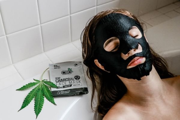 Bling Bling Ampoule Mask Pack Black Addition