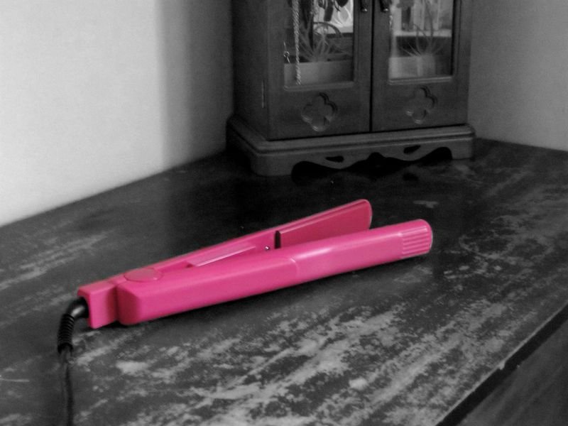 Rechargeble Eyebrow Trimmer