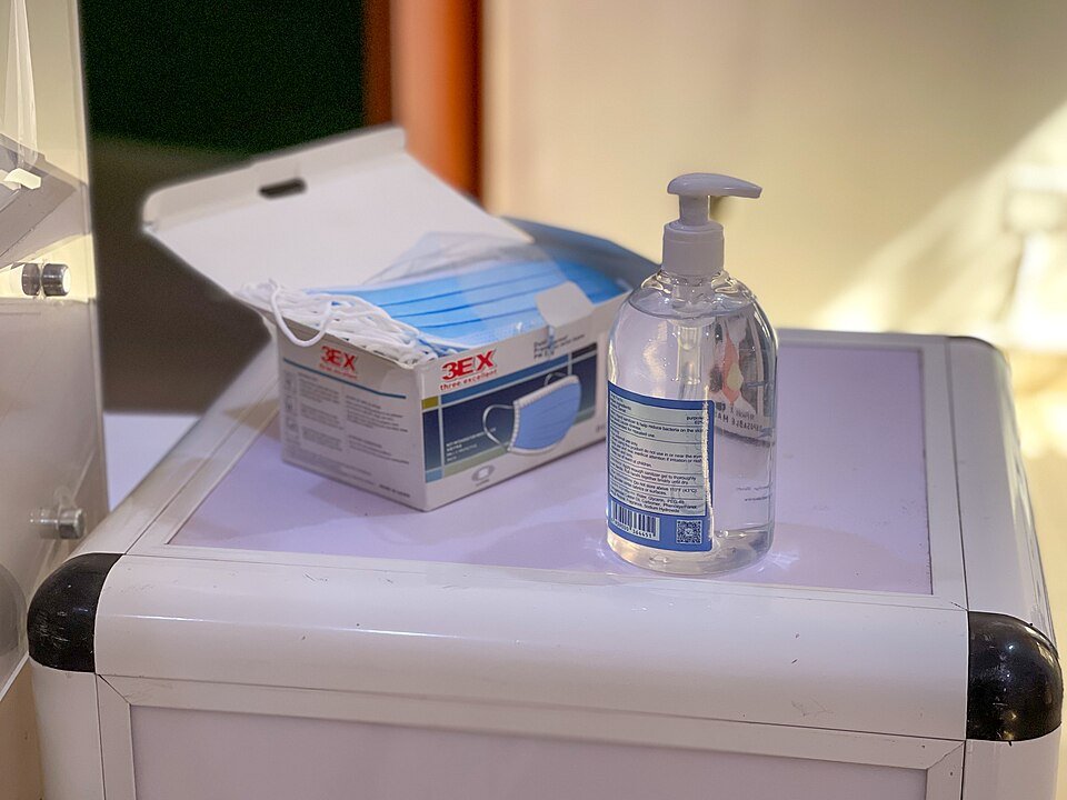 Hospital Grade Antibacterial Soap ( 99.97% )